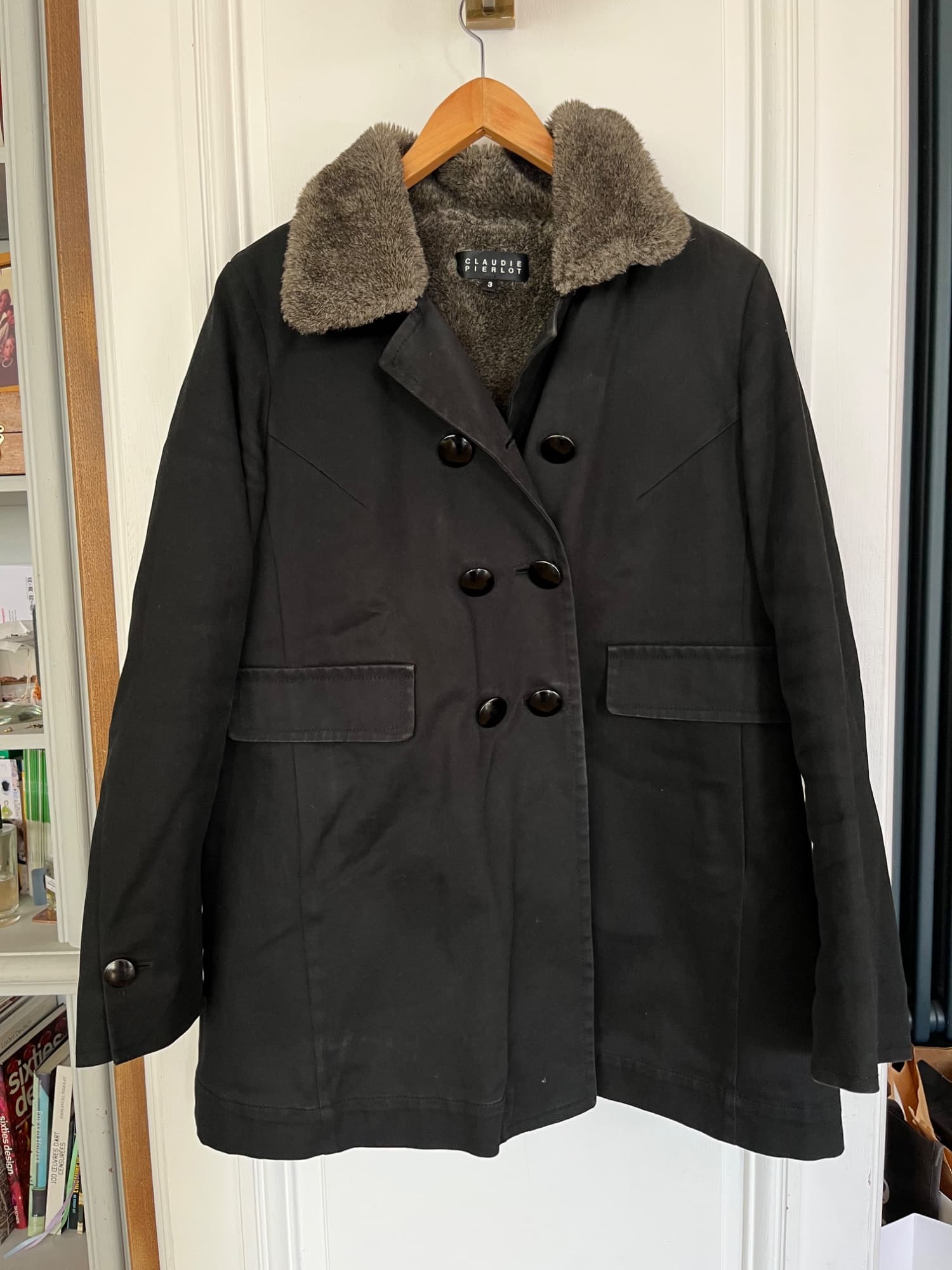 Manteau Claudie Pierlot noir, fourrure synthétique — taille 3